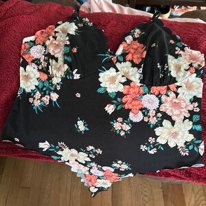 CLOSET CLOSING!! Floral Black Bodysuit
